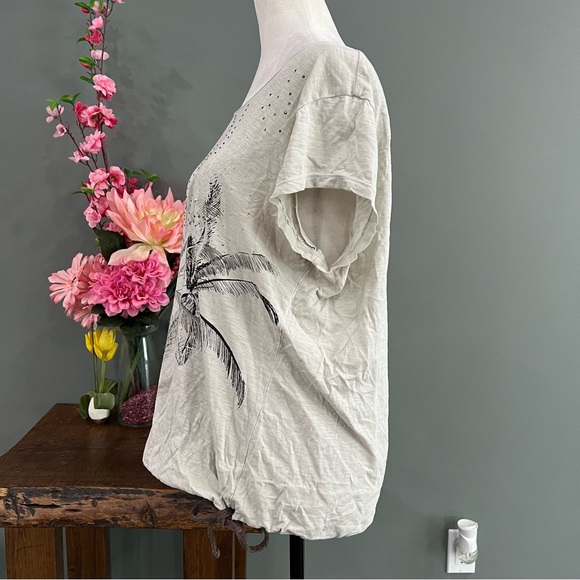 Olsen Sleeveless Top - Picture 3 of 10